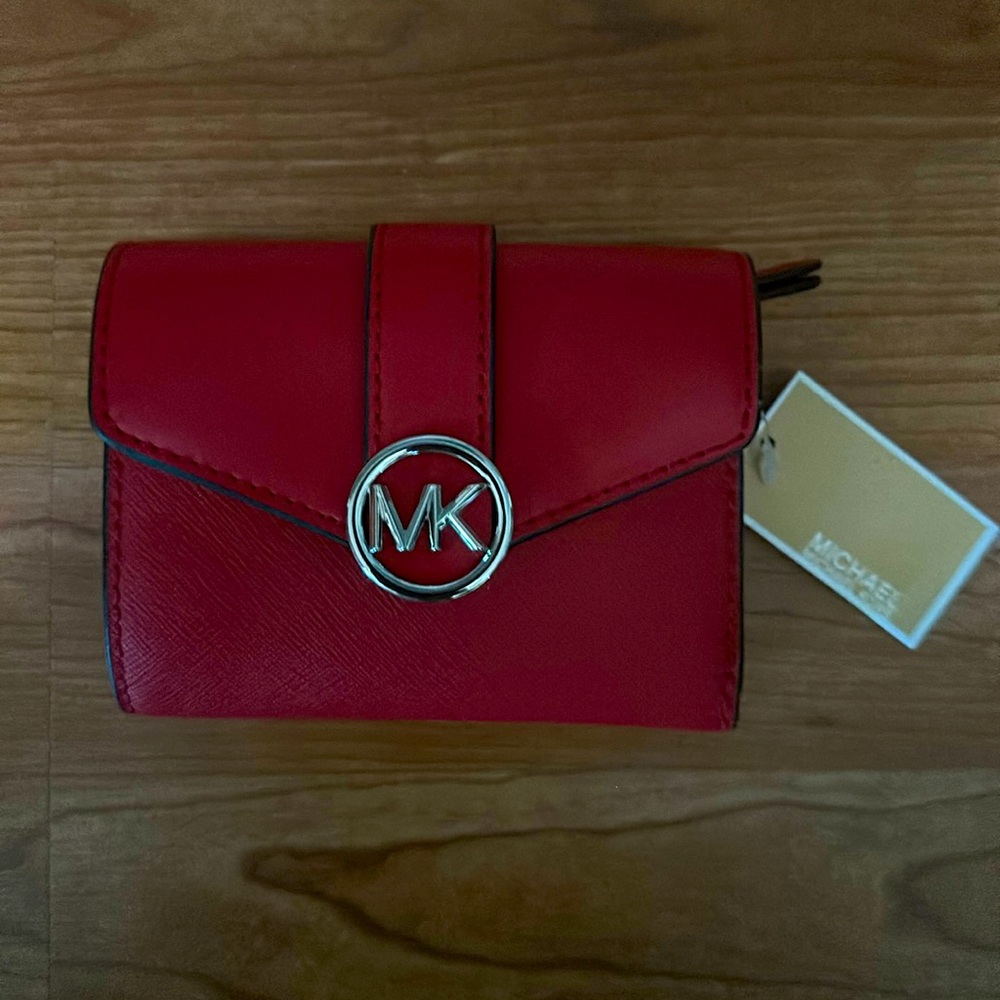 Brand new MK wallet (red)